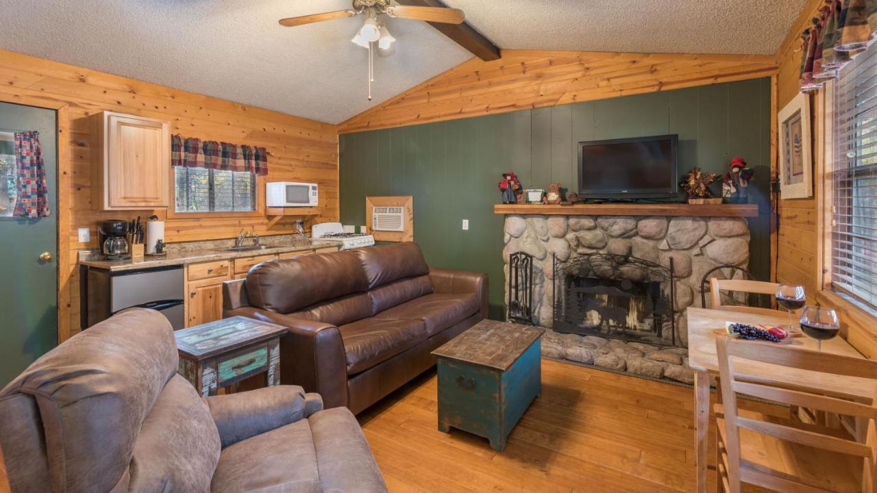 Whispering Pine Cabins Ruidoso Eksteriør bilde