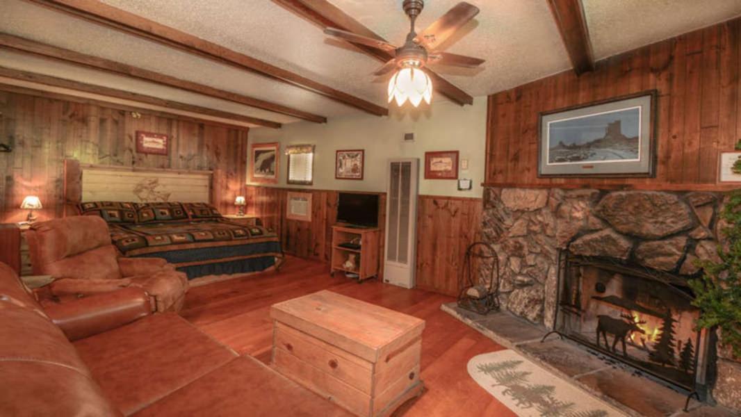 Whispering Pine Cabins Ruidoso Eksteriør bilde